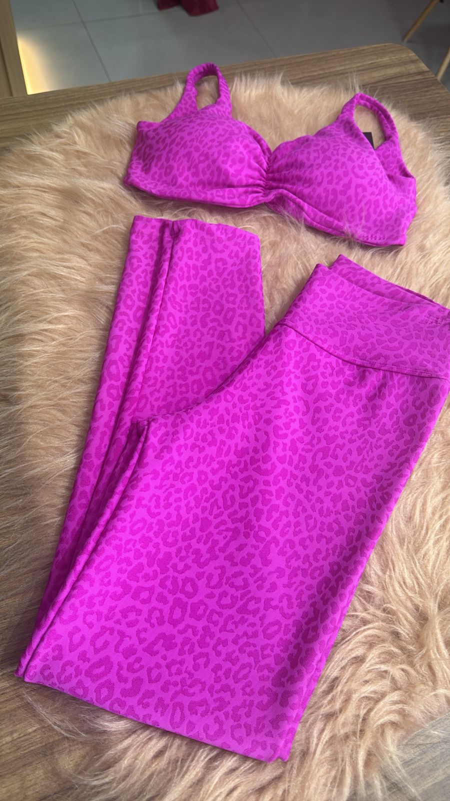 Conjunto Animal Print em Poliamida