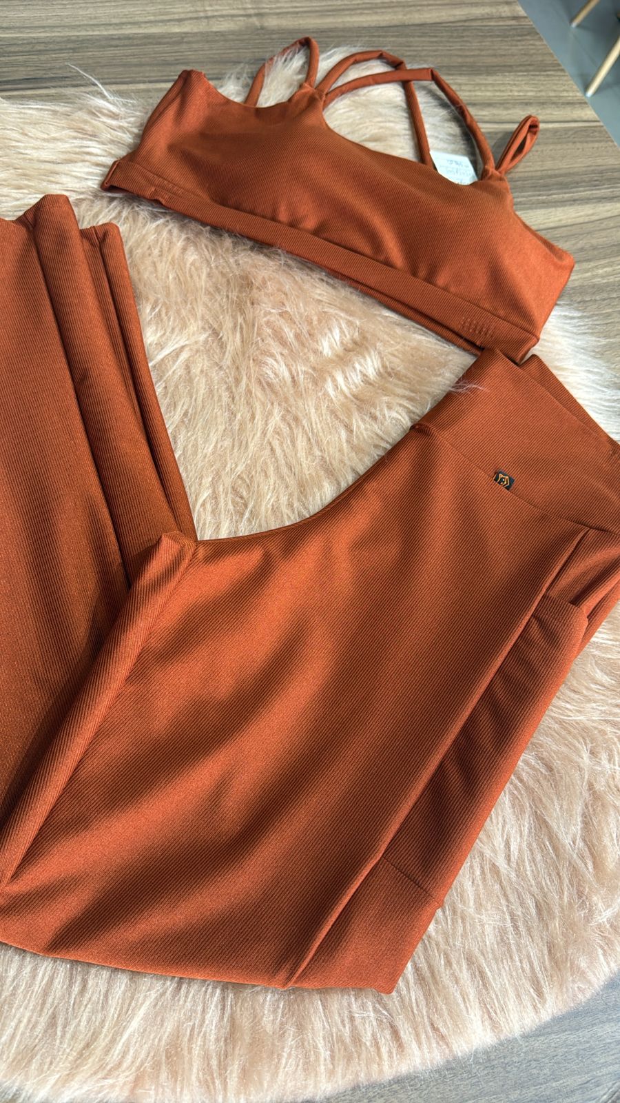 Conjunto Canelado com Brilho