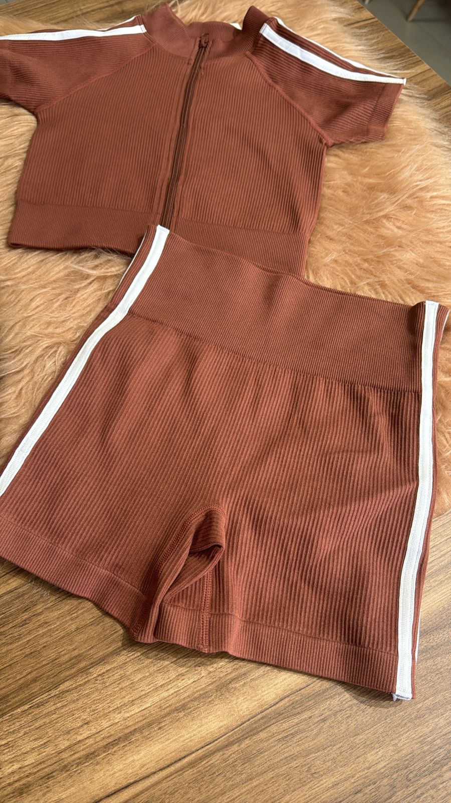 Conjunto Canelado com Manga