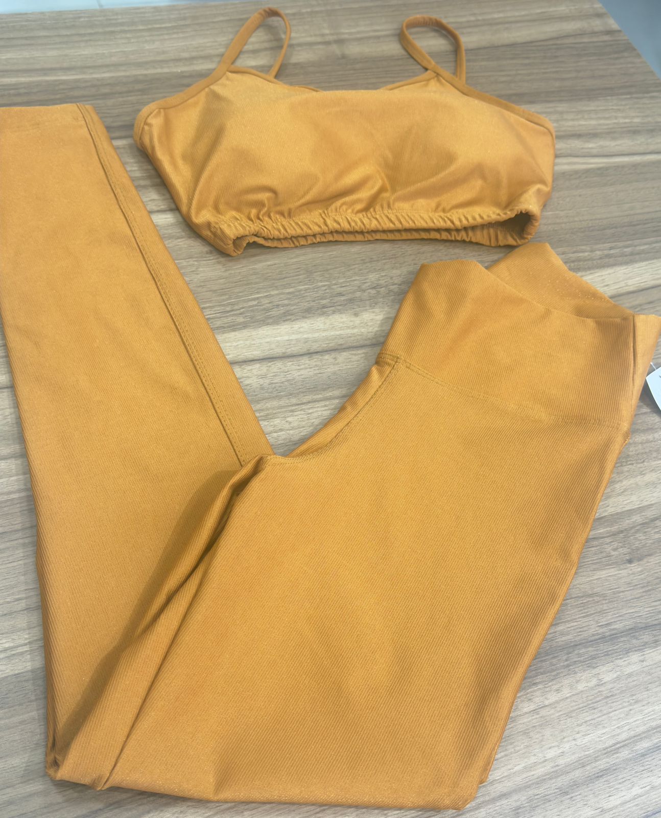 Conjunto Poliamida Brilhoso